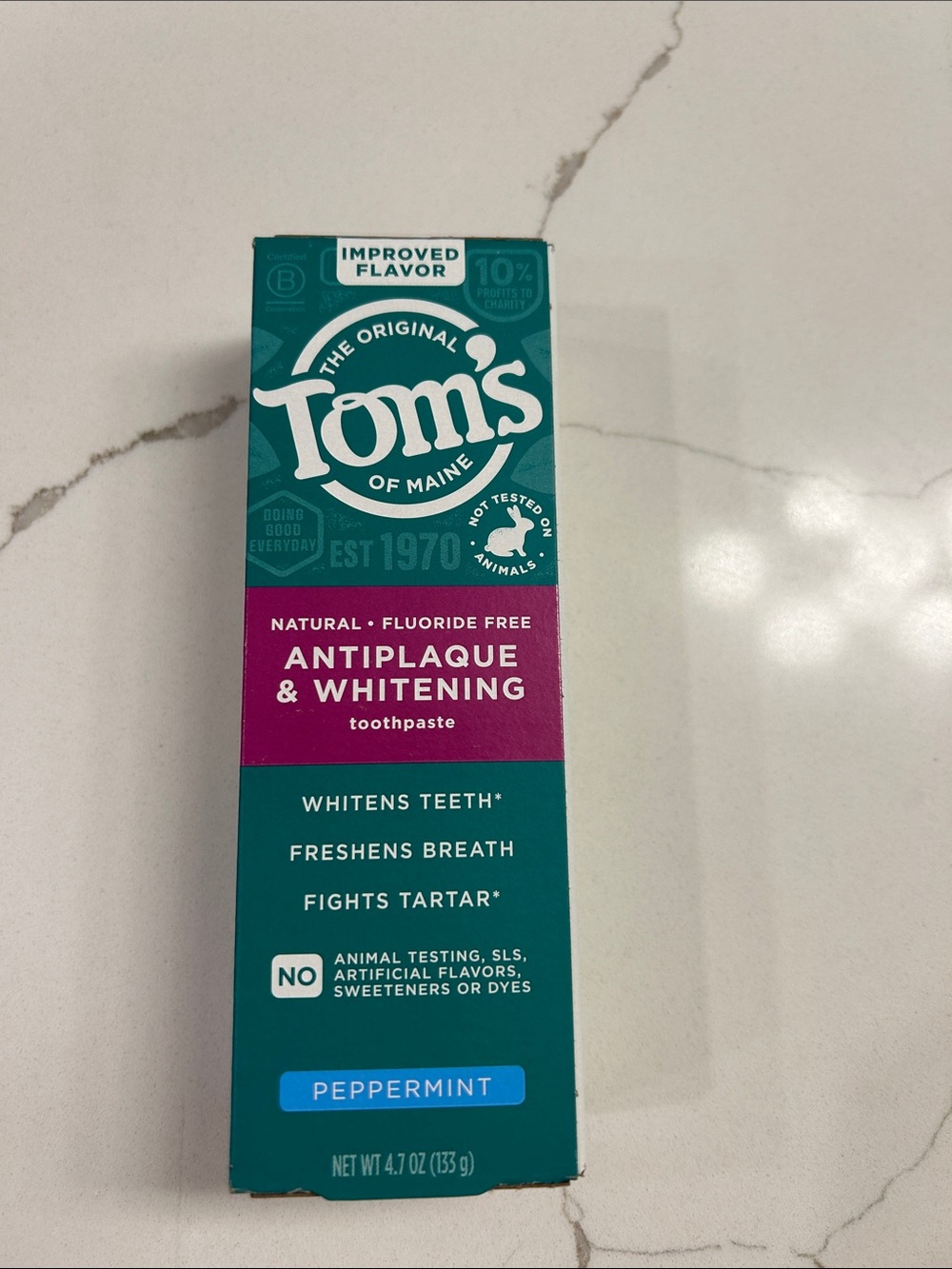 Toms Antiplaque & Whitening Toothpaste – Teal and Magenta